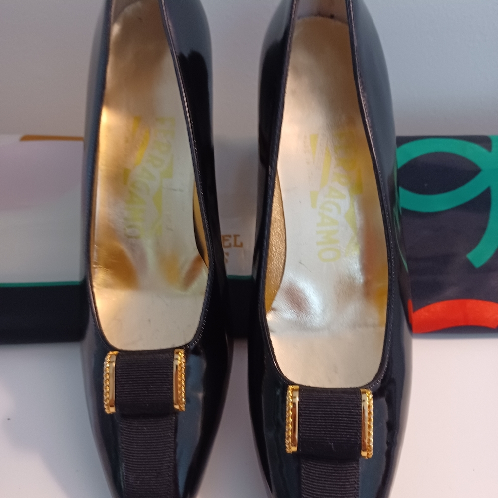 Salvatore Ferragamo shoes - Picture 6 of 9